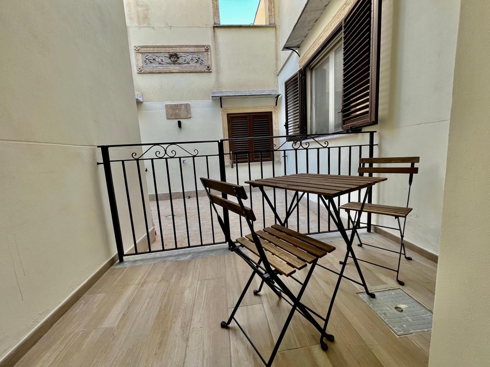 Porta D Ossuna Comfort Apartments Palermo Buitenkant foto