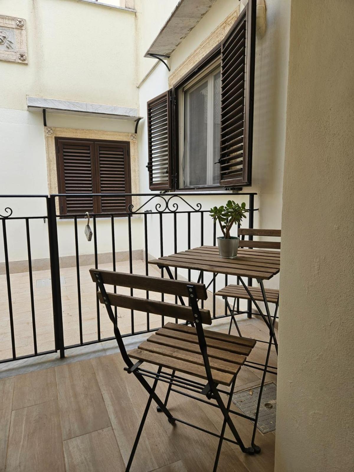 Porta D Ossuna Comfort Apartments Palermo Buitenkant foto